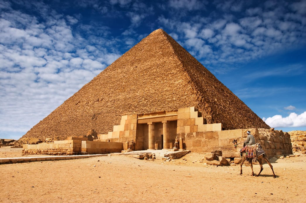 3139_pyramids_of_giza.jpg